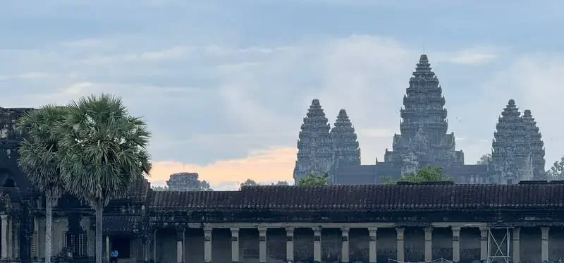 Angkorian travels